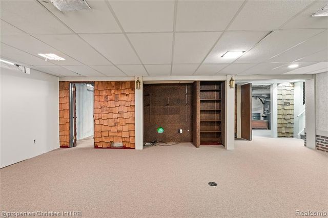 7479 Carrousel Boulevard, Westland, MI 48185