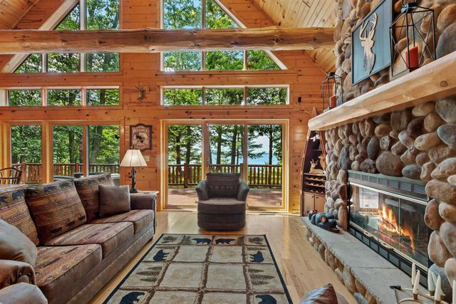 1860 Badger Court, Arkdale, WI 54613