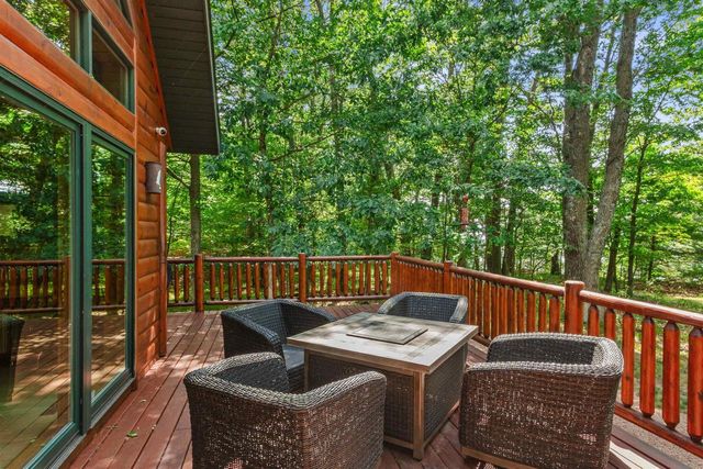 1860 Badger Court, Arkdale, WI 54613