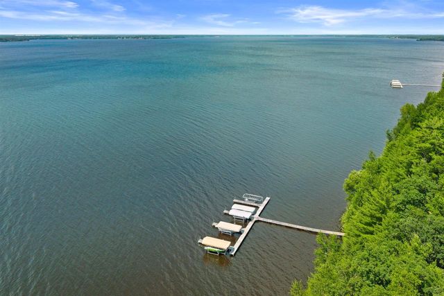1860 Badger Court, Arkdale, WI 54613