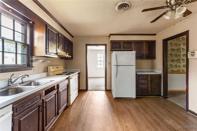 103 Sadler Ave, Colonial Heights, VA 23834