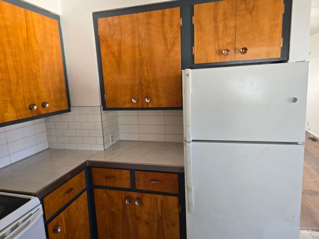 711 E 2nd Ave, Twin Falls, ID 83301