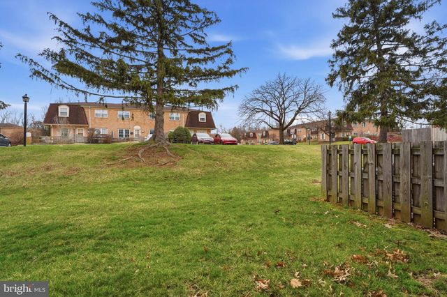 24 KEARNEY DR, North Wales, PA 19454