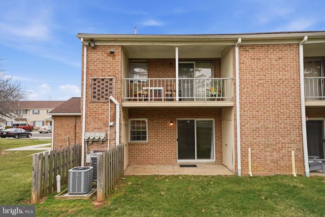 24 KEARNEY DR, North Wales, PA 19454