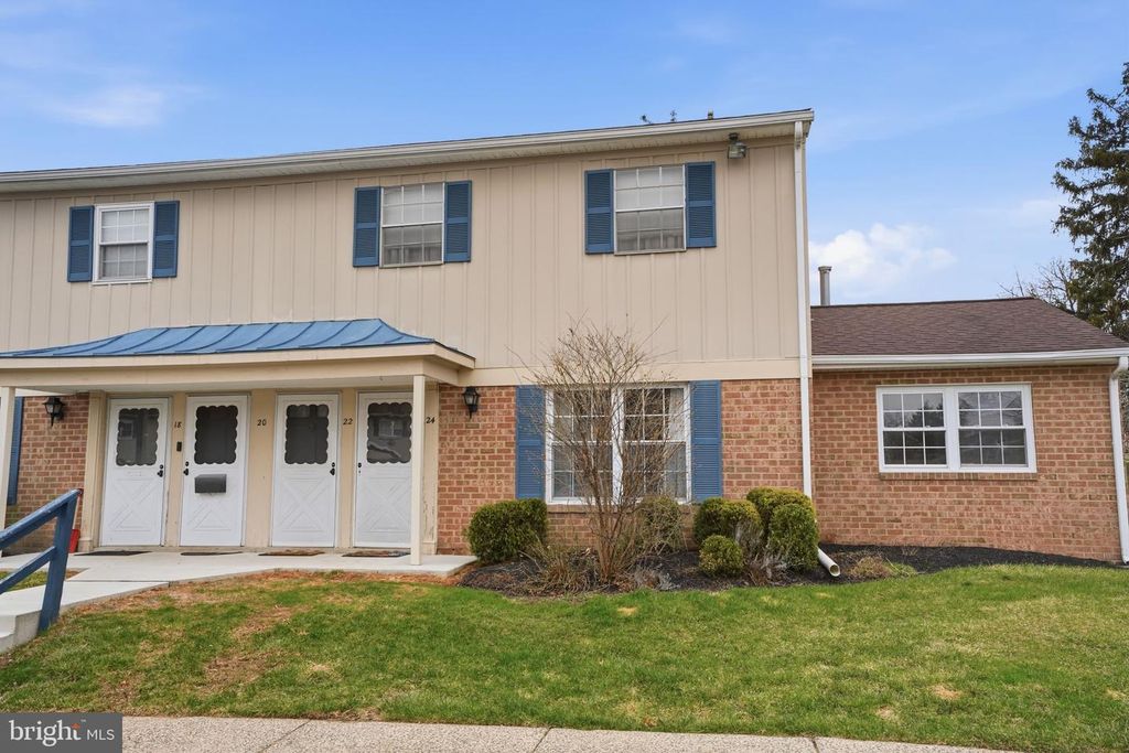 24 KEARNEY DR, North Wales, PA 19454