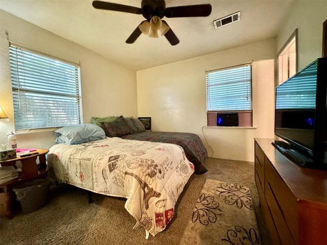 1319 W Morgan Street, Denison, TX 75020