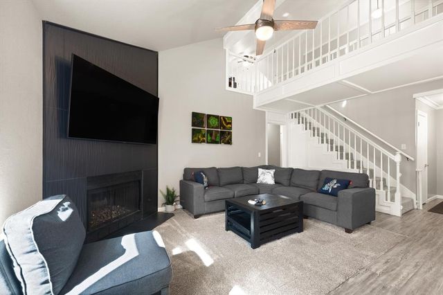 2220 Crosstrails, Edmond, OK 73003