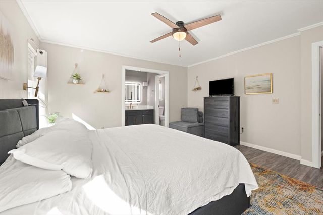 2220 Crosstrails, Edmond, OK 73003