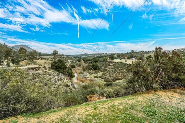 37740 Mary, Murrieta, CA 92563