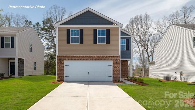 2062 10th Street SE, Hickory, NC 28602