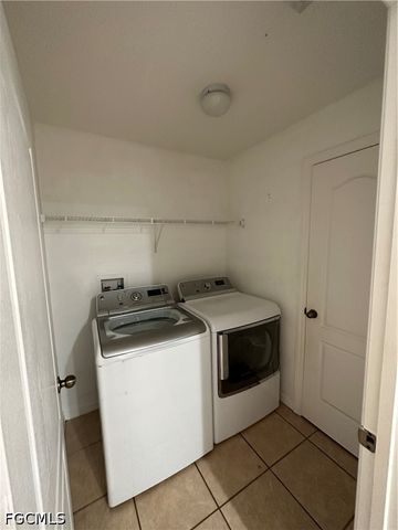 2020 NW 16th TER, Cape Coral, FL 33993