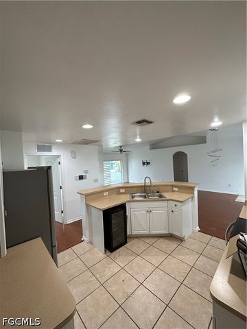 2020 NW 16th TER, Cape Coral, FL 33993