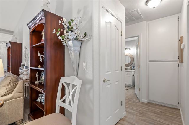 2464 N Ridge Avenue, Bullhead City, AZ 86429