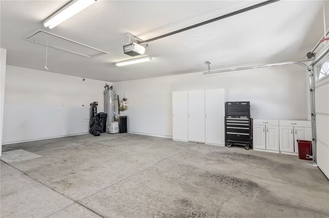 2464 N Ridge Avenue, Bullhead City, AZ 86429