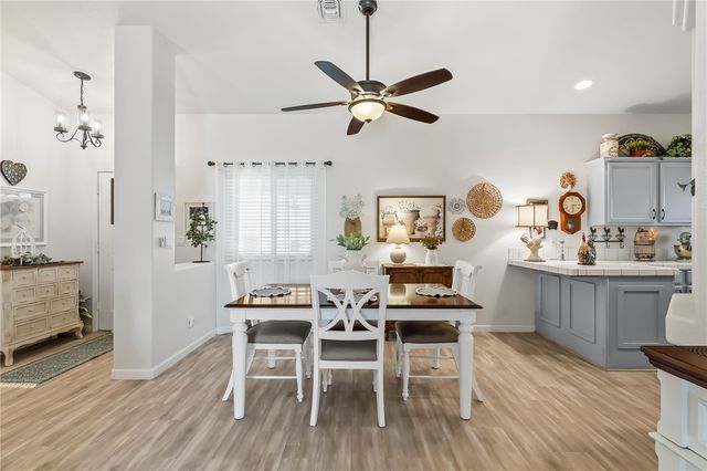 2464 N Ridge Avenue, Bullhead City, AZ 86429