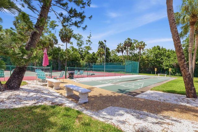 5063 VILLAGE GARDENS DRIVE 9, Sarasota, FL 34234