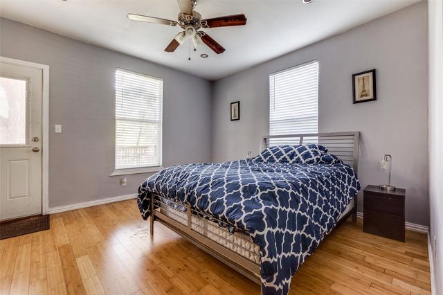 617 Haines Avenue A & B, Dallas, TX 75208