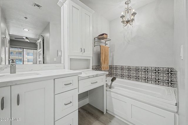 16 W ENCANTO Boulevard 303, Phoenix, AZ 85003