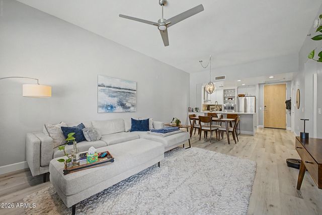 16 W ENCANTO Boulevard 303, Phoenix, AZ 85003