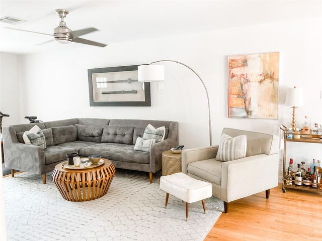 5546 Pagewood, Houston, TX 77056