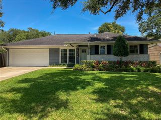 5546 Pagewood, Houston, TX 77056