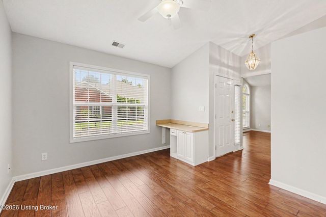 13600 Bronte Dr, Louisville, KY 40299