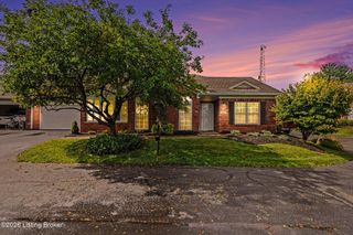 13600 Bronte Dr, Louisville, KY 40299