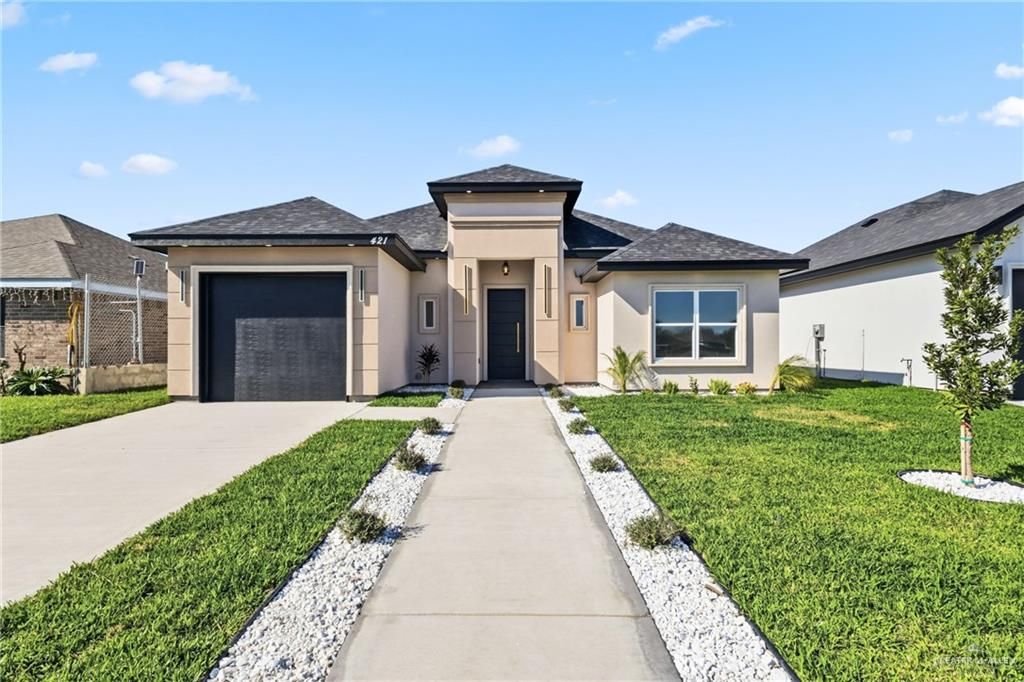 421 Serg Loop, Alamo, TX 78516
