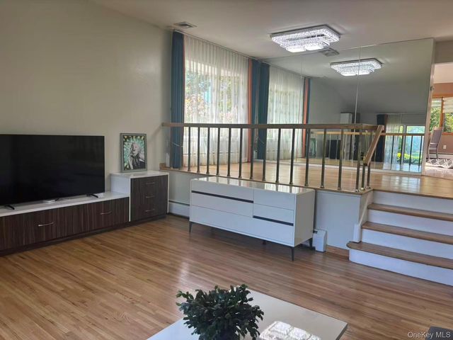 2187 Clover Court, East Meadow, NY 11554