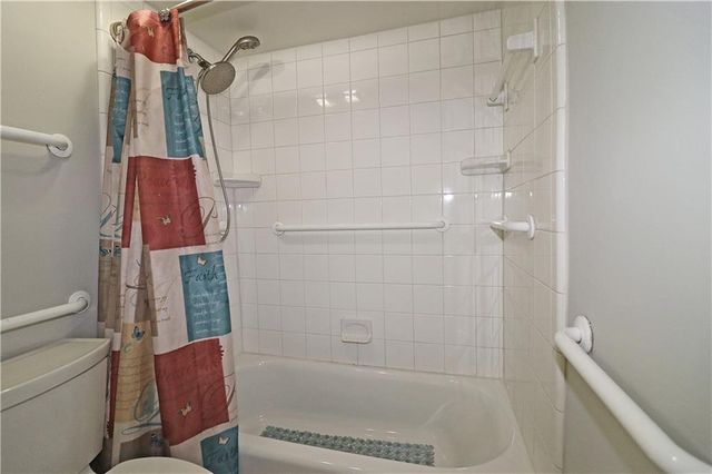 40 GLENALD NW Way, Atlanta, GA 30327