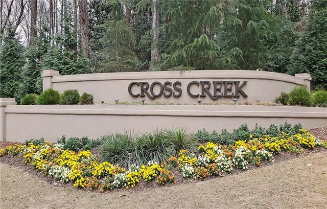 40 GLENALD NW Way, Atlanta, GA 30327