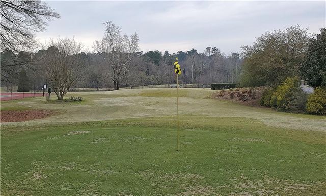 40 GLENALD NW Way, Atlanta, GA 30327