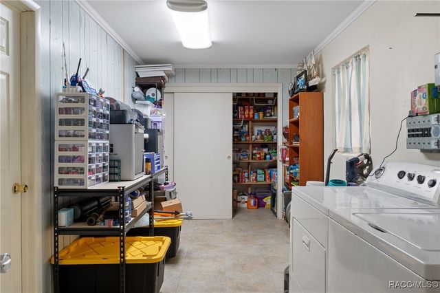 83 S Harrison Street, Beverly Hills, FL 34465