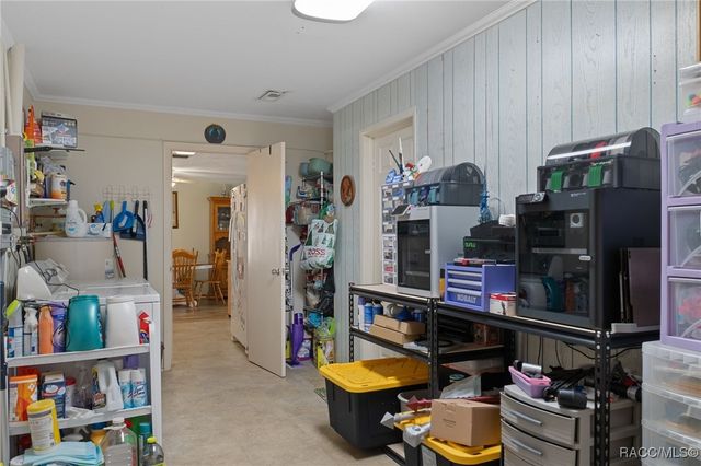 83 S Harrison Street, Beverly Hills, FL 34465