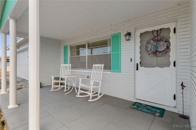 83 S Harrison Street, Beverly Hills, FL 34465