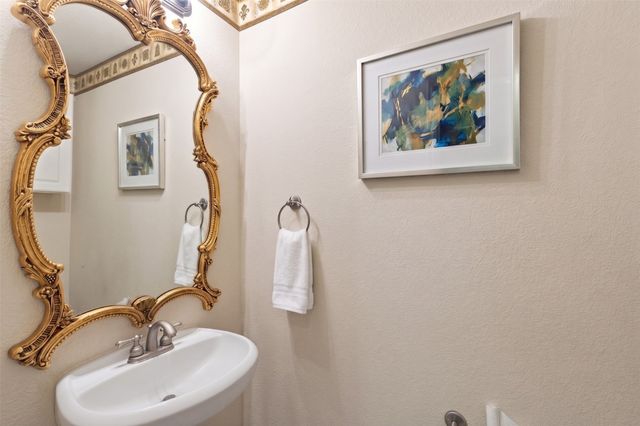 5912 Saddleridge Court, Grand Prairie, TX 75052