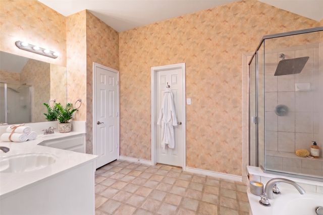 5912 Saddleridge Court, Grand Prairie, TX 75052
