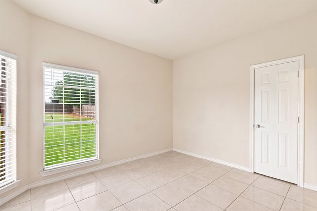 5912 Saddleridge Court, Grand Prairie, TX 75052