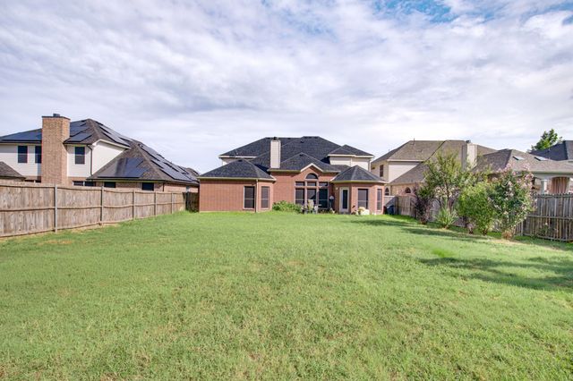 5912 Saddleridge Court, Grand Prairie, TX 75052