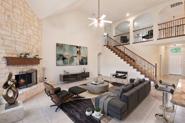 5912 Saddleridge Court, Grand Prairie, TX 75052