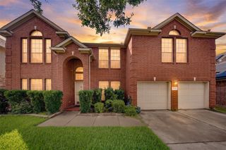 5912 Saddleridge Court, Grand Prairie, TX 75052