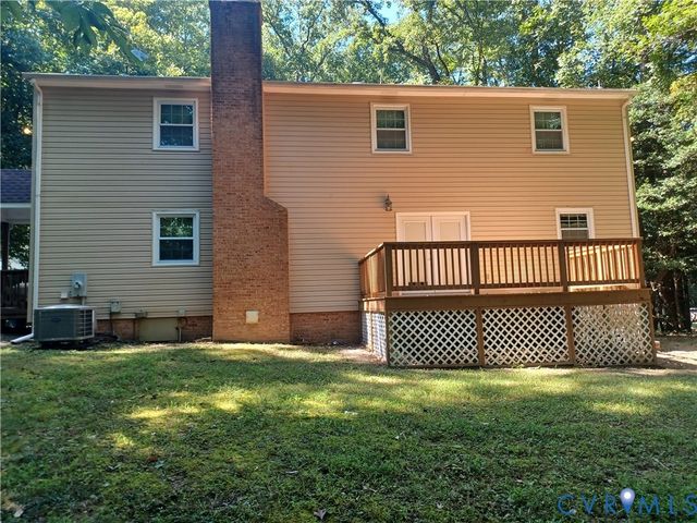 4601` BLACK OAK Rd, Chester, VA 23237
