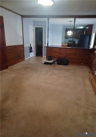 4601` BLACK OAK Rd, Chester, VA 23237