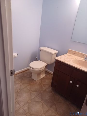4601` BLACK OAK Rd, Chester, VA 23237