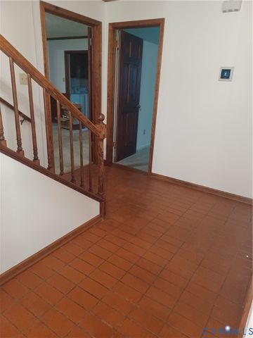 4601` BLACK OAK Rd, Chester, VA 23237