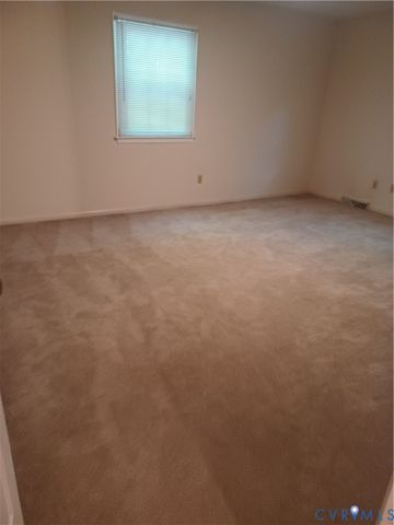 4601` BLACK OAK Rd, Chester, VA 23237