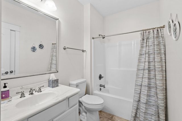 570 Olde Mill Dr., North Myrtle Beach, SC 29582