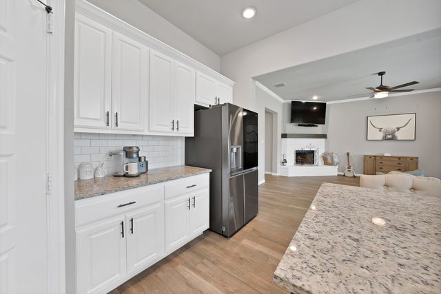 7440 Briar Road, Azle, TX 76020