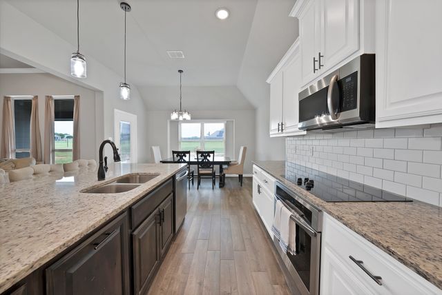 7440 Briar Road, Azle, TX 76020
