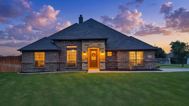 7440 Briar Road, Azle, TX 76020